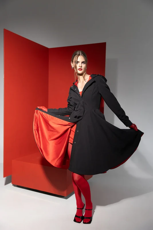 RainSisters-Raven-Red-style-1